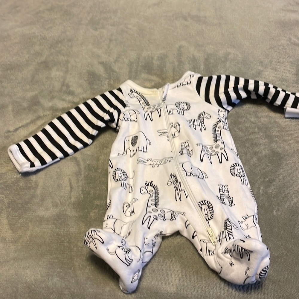 Preemie bodysuit